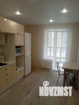 1-к квартира, посуточно, 38м2, 3/10 этаж