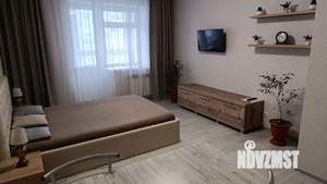 Студия квартира, посуточно, 30м2, 6/10 этаж