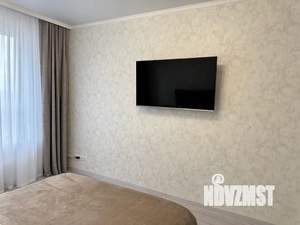 1-к квартира, посуточно, 35м2, 11/18 этаж