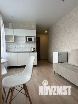 1-к квартира, посуточно, 38м2, 11/18 этаж