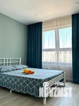 1-к квартира, посуточно, 37м2, 7/10 этаж