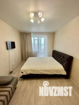 1-к квартира, посуточно, 40м2, 16/18 этаж