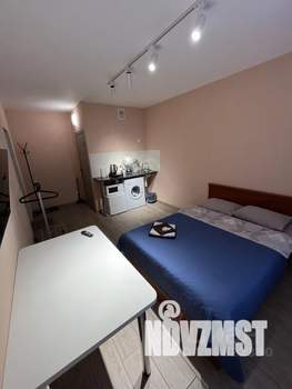 Студия квартира, посуточно, 20м2, 1/18 этаж