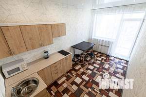 1-к квартира, посуточно, 38м2, 9/16 этаж