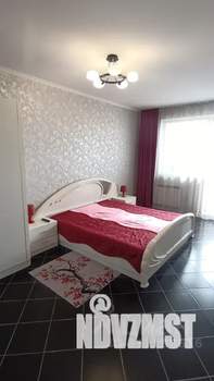 1-к квартира, посуточно, 46м2, 10/10 этаж