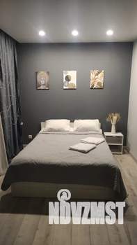 1-к квартира, посуточно, 37м2, 4/16 этаж