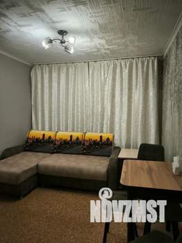 1-к квартира, посуточно, 33м2, 3/5 этаж