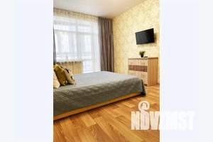 1-к квартира, посуточно, 35м2, 8/17 этаж