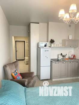 Студия квартира, посуточно, 28м2, 20/25 этаж