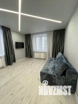 1-к квартира, посуточно, 38м2, 1/1 этаж