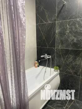 Студия квартира, посуточно, 30м2, 11/18 этаж