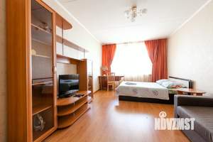 1-к квартира, посуточно, 42м2, 1/1 этаж