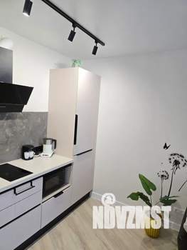 1-к квартира, посуточно, 38м2, 7/10 этаж