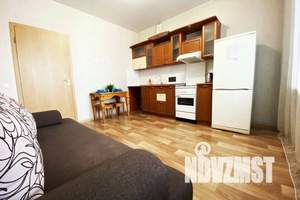 1-к квартира, посуточно, 35м2, 8/17 этаж