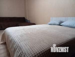 1-к квартира, посуточно, 35м2, 10/16 этаж