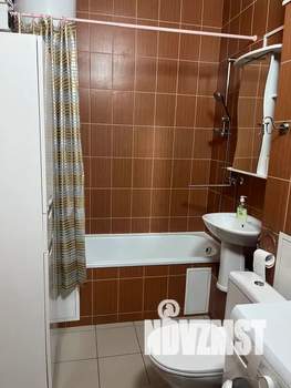 1-к квартира, посуточно, 40м2, 11/16 этаж