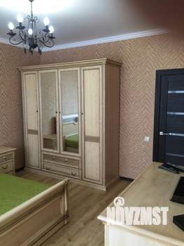 1-к квартира, посуточно, 35м2, 5/19 этаж
