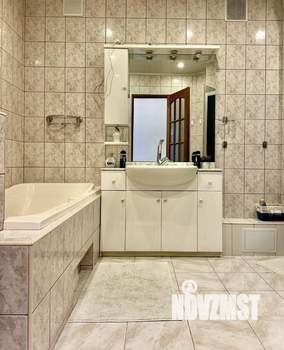 3-к квартира, посуточно, 105м2, 1/1 этаж