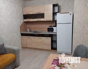 Студия квартира, посуточно, 35м2, 2/17 этаж