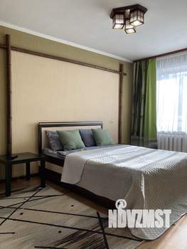 1-к квартира, посуточно, 34м2, 1/10 этаж