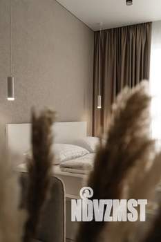 1-к квартира, посуточно, 40м2, 2/17 этаж