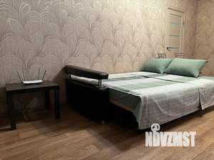 1-к квартира, посуточно, 36м2, 2/10 этаж