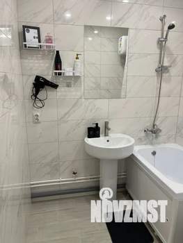 Студия квартира, посуточно, 20м2, 1/12 этаж