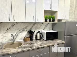 2-к квартира, посуточно, 46м2, 14/17 этаж