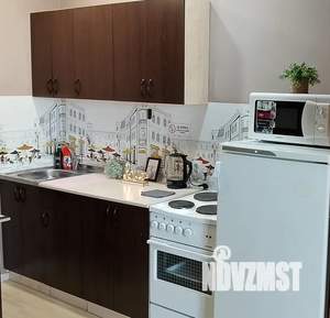 1-к квартира, посуточно, 30м2, 8/16 этаж