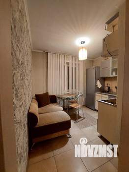 1-к квартира, посуточно, 35м2, 1/1 этаж