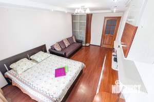 1-к квартира, посуточно, 42м2, 4/16 этаж