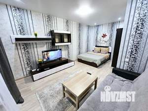 1-к квартира, посуточно, 38м2, 1/1 этаж