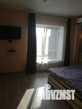 Студия квартира, посуточно, 40м2, 3/16 этаж