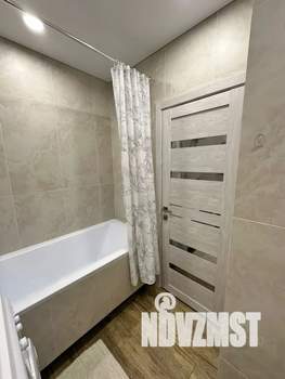 1-к квартира, посуточно, 42м2, 2/17 этаж