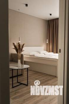 1-к квартира, посуточно, 40м2, 2/17 этаж