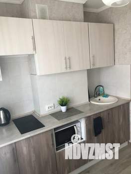 1-к квартира, посуточно, 35м2, 5/10 этаж