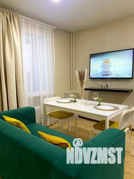 1-к квартира, посуточно, 40м2, 13/16 этаж