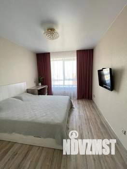 1-к квартира, посуточно, 42м2, 15/17 этаж