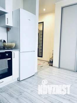 Студия квартира, посуточно, 35м2, 13/16 этаж