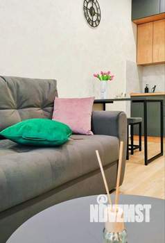 Студия квартира, посуточно, 27м2, 15/16 этаж