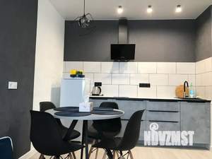 2-к квартира, посуточно, 37м2, 8/10 этаж