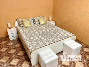 1-к квартира, посуточно, 38м2, 3/10 этаж