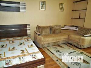 1-к квартира, посуточно, 38м2, 7/16 этаж