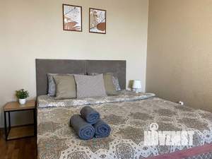 1-к квартира, посуточно, 33м2, 8/10 этаж