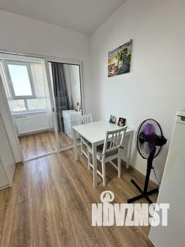 Студия квартира, посуточно, 19м2, 17/18 этаж