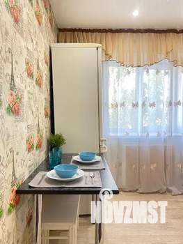 1-к квартира, посуточно, 31м2, 4/5 этаж