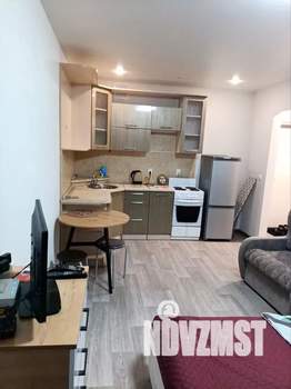 1-к квартира, посуточно, 40м2, 10/18 этаж