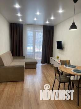 1-к квартира, посуточно, 38м2, 2/10 этаж