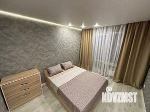3-к квартира, посуточно, 54м2, 1/1 этаж