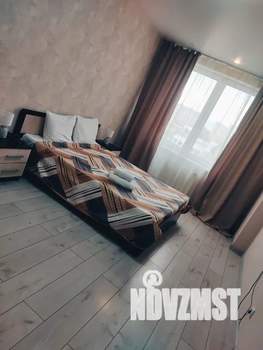 1-к квартира, посуточно, 42м2, 12/20 этаж
